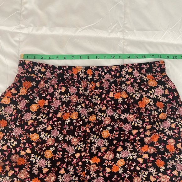 LOFT FLORAL MIDI SKIRT SIZE XL - Picture 7 of 9